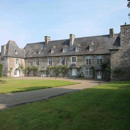 Bed and Breakfast Le Logis D'Équilly Exterior foto