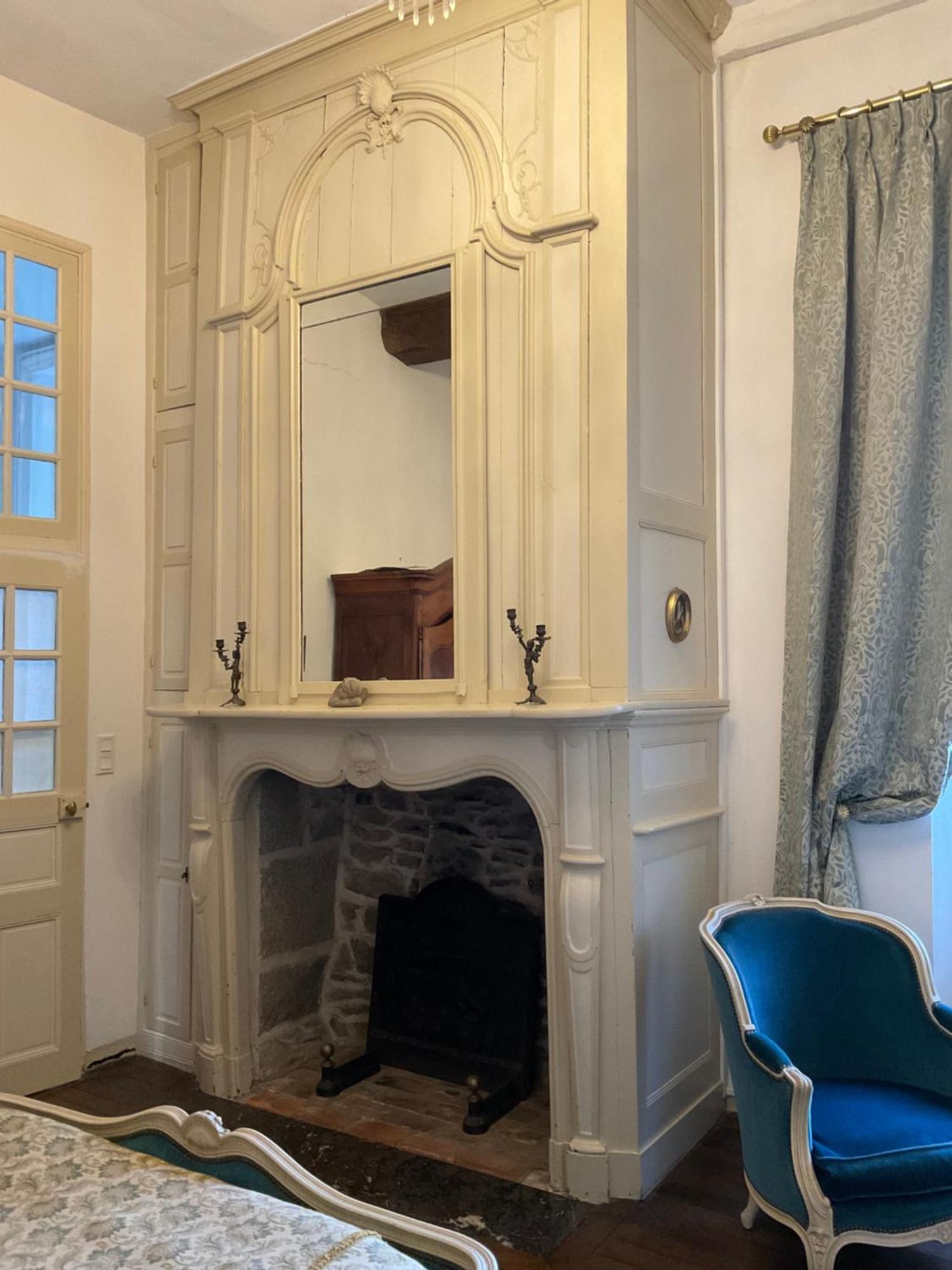 Bed and Breakfast Le Logis D'Équilly Exterior foto