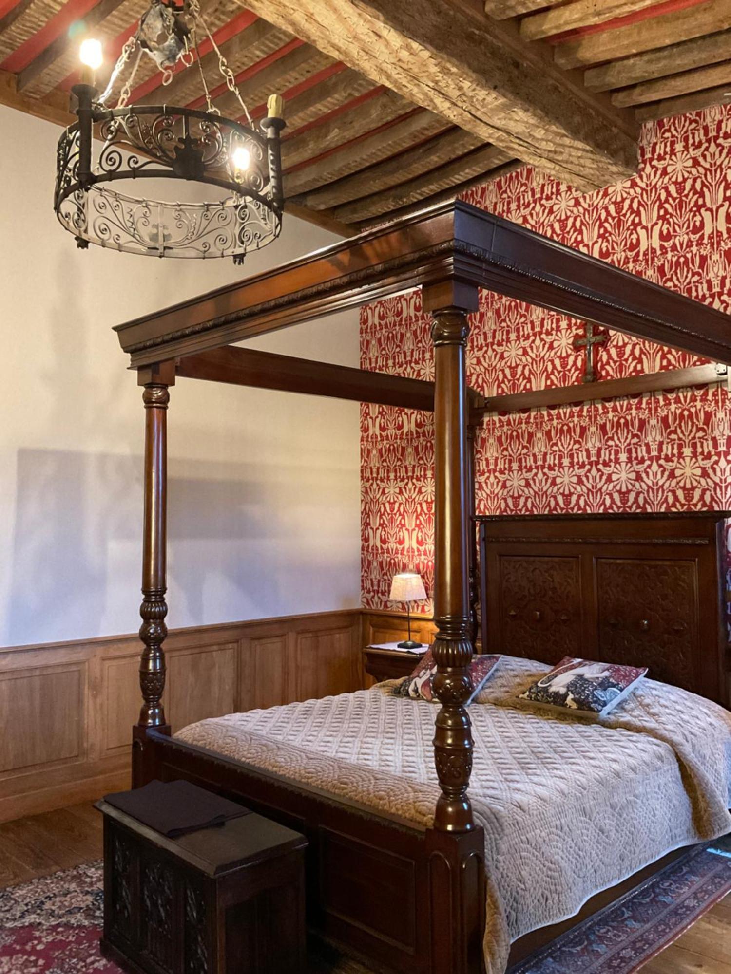 Bed and Breakfast Le Logis D'Équilly Exterior foto